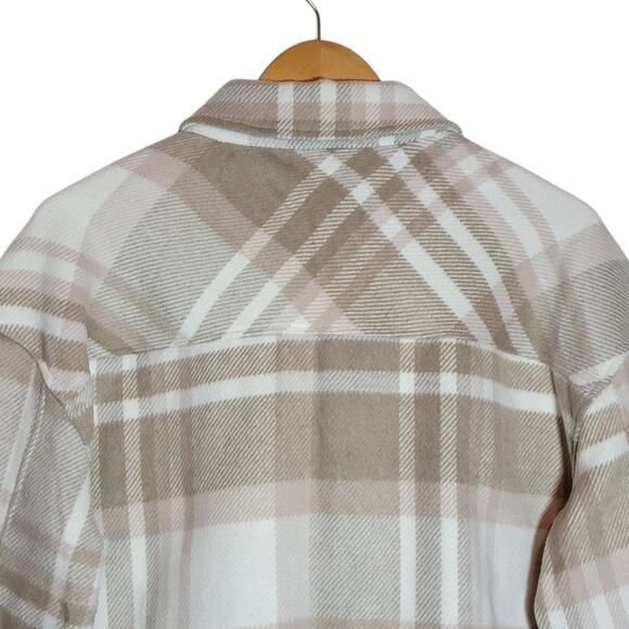 Francesca's Lydia Cropped Plaid Shacket Tan Cream Fall Winter Layering Jacket L - Picture 10 of 15